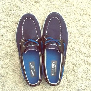 Navy blue Sperry Top-Sider boat shoes